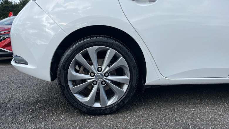 Toyota Auris 1.8 Hybrid Excel TSS 5dr CVT [Leather] Hybrid Hatchback